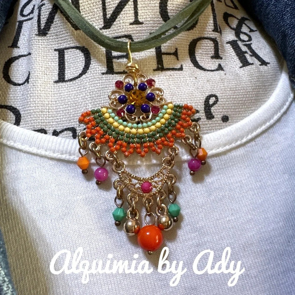 Bollywood statement colorful crystal chandelier pendant suede rope necklace - Picture 3 of 3